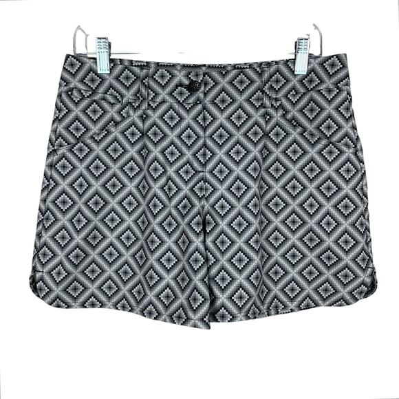 Puma Pants - Puma Golf Shorts Grey Geometric Pockets Women's 6 Active Casual
